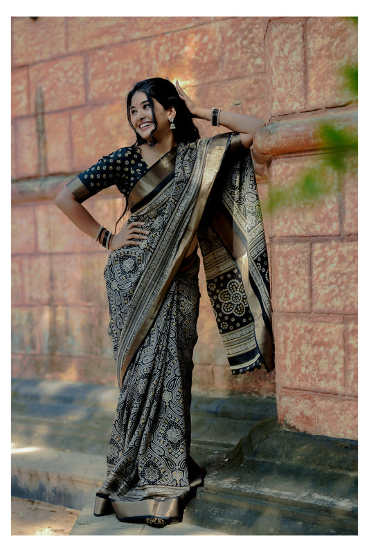 SS1055 Pure Dola silk saree